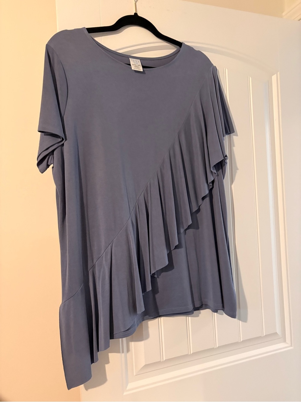 Time and Tru Slate Blue Ruffle Diagonal Hem Short Sleeve Top